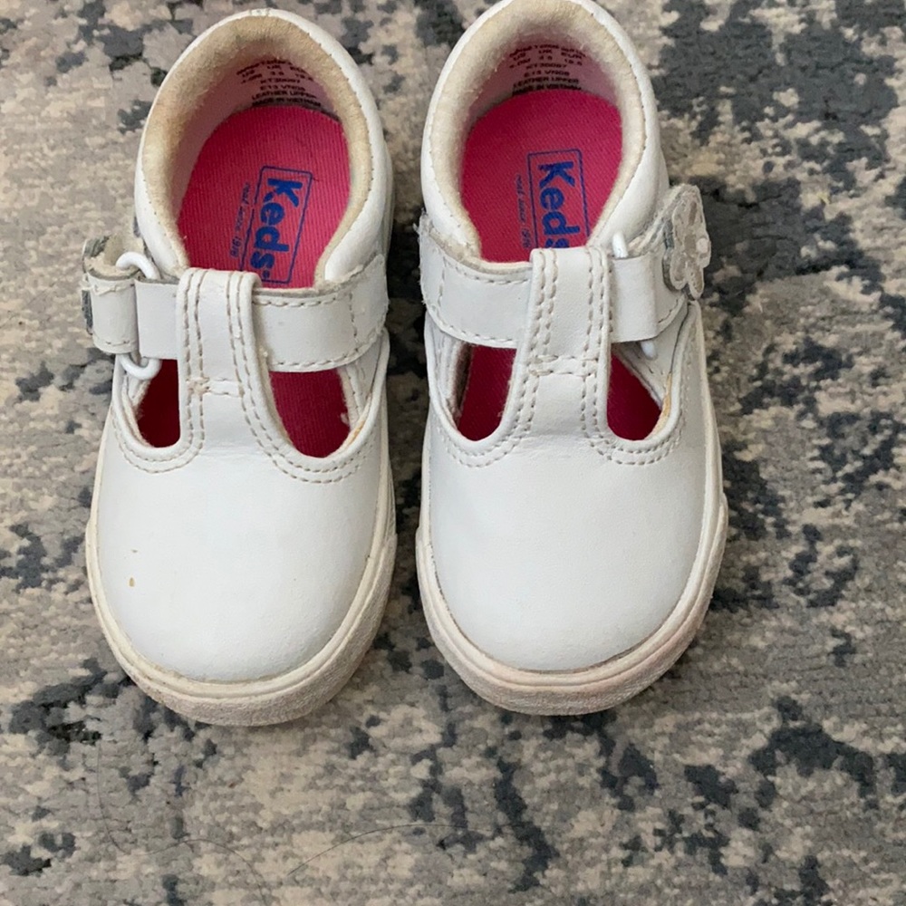Toddler keds size 4